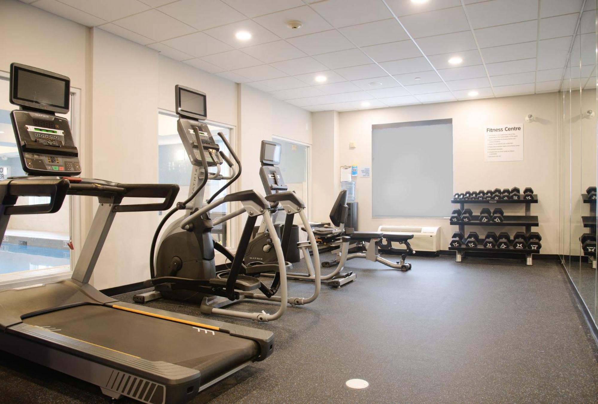 Holiday Inn Express & Suites Huntsville By Ihg Экстерьер фото