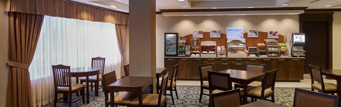Holiday Inn Express & Suites Huntsville By Ihg Экстерьер фото