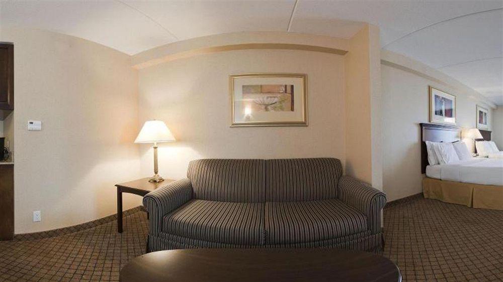 Holiday Inn Express & Suites Huntsville By Ihg Экстерьер фото